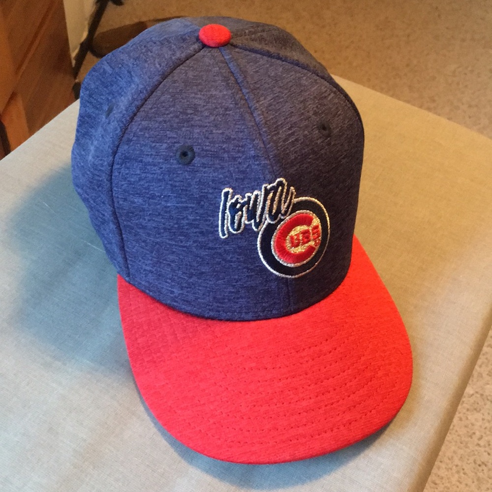 Iowa Cubs fitted hat, size 7, like new